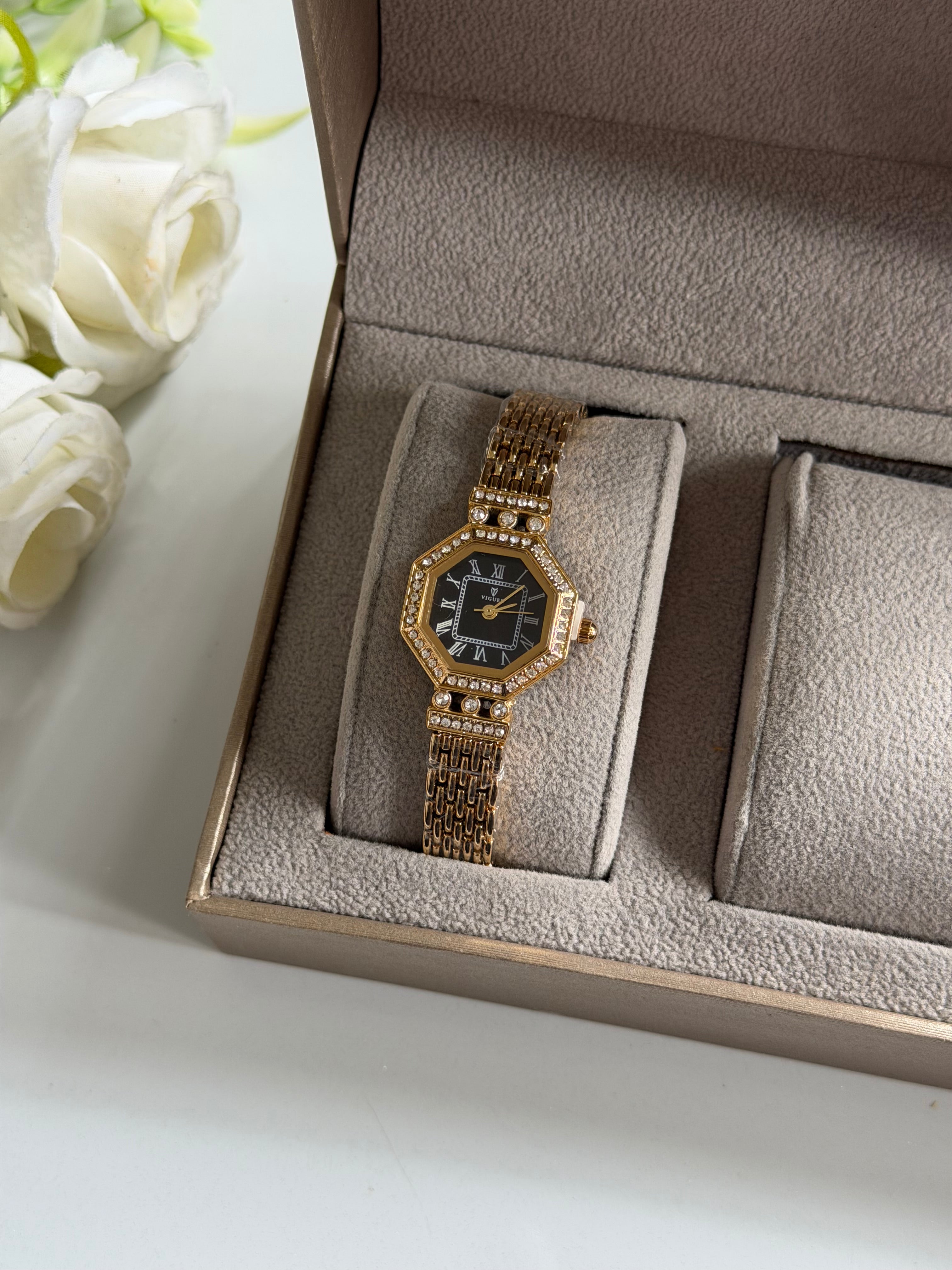 Vintage watch W24