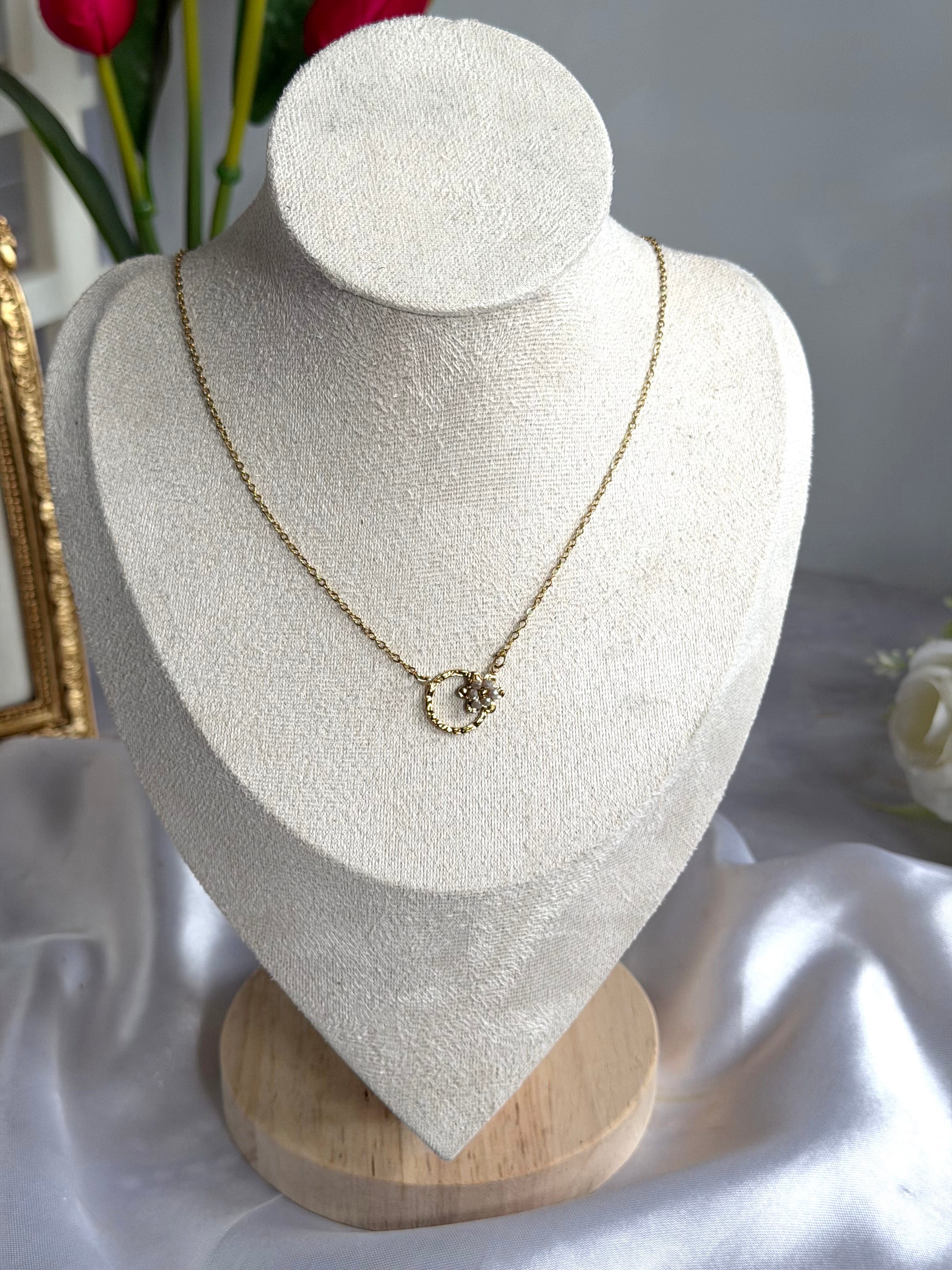 Necklace N52