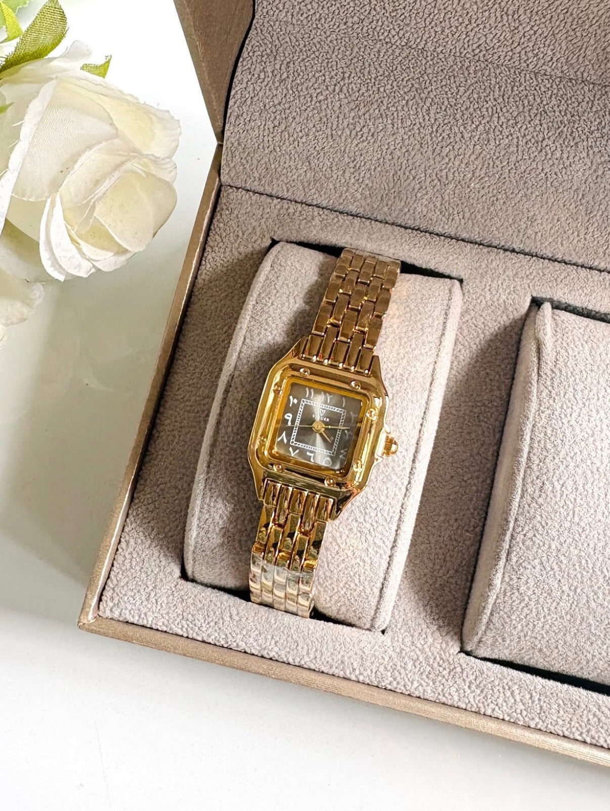 Vintage watch 35