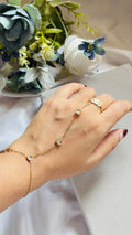 Hand Chain With Simple Stone