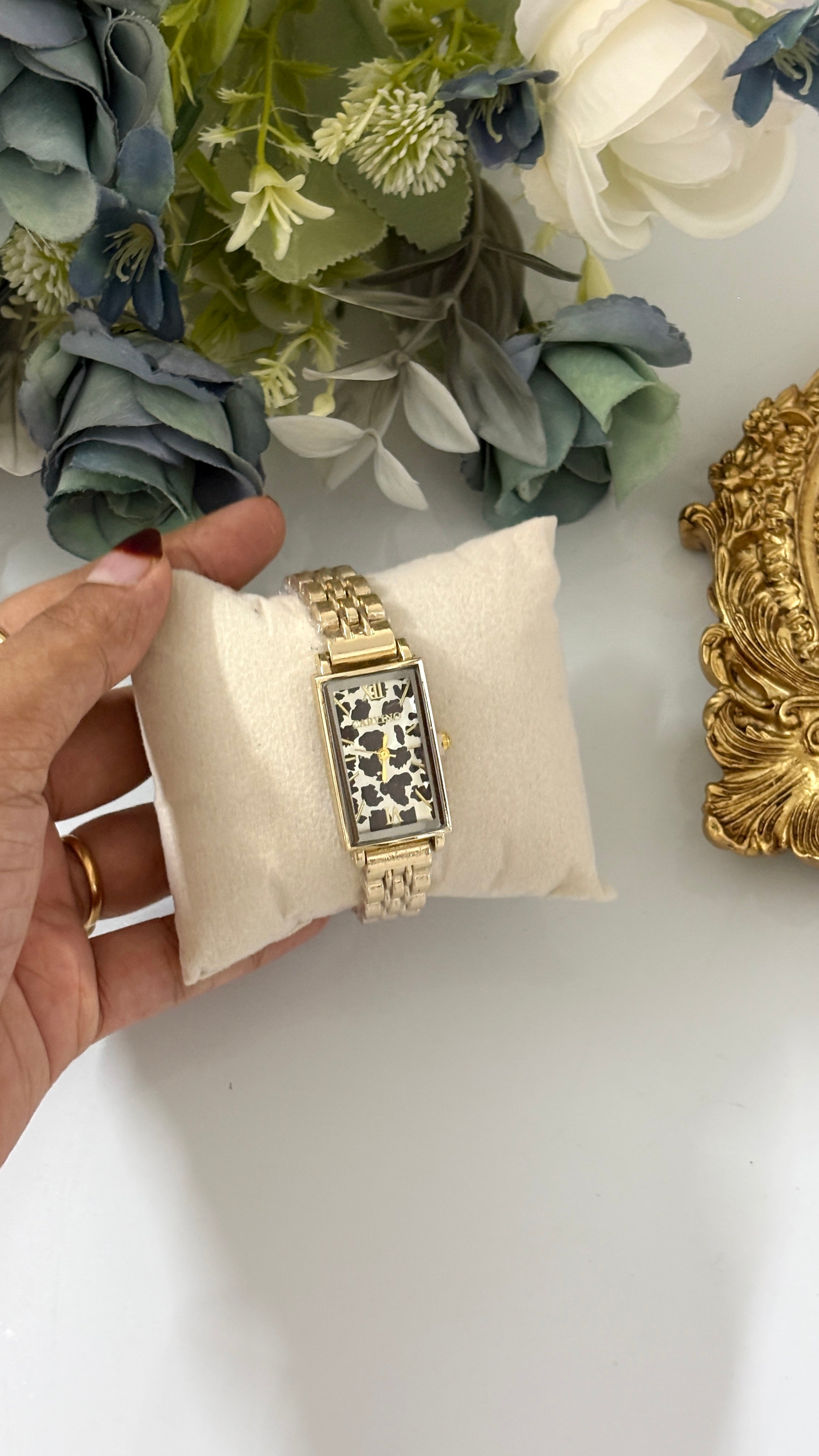 Leopard watch