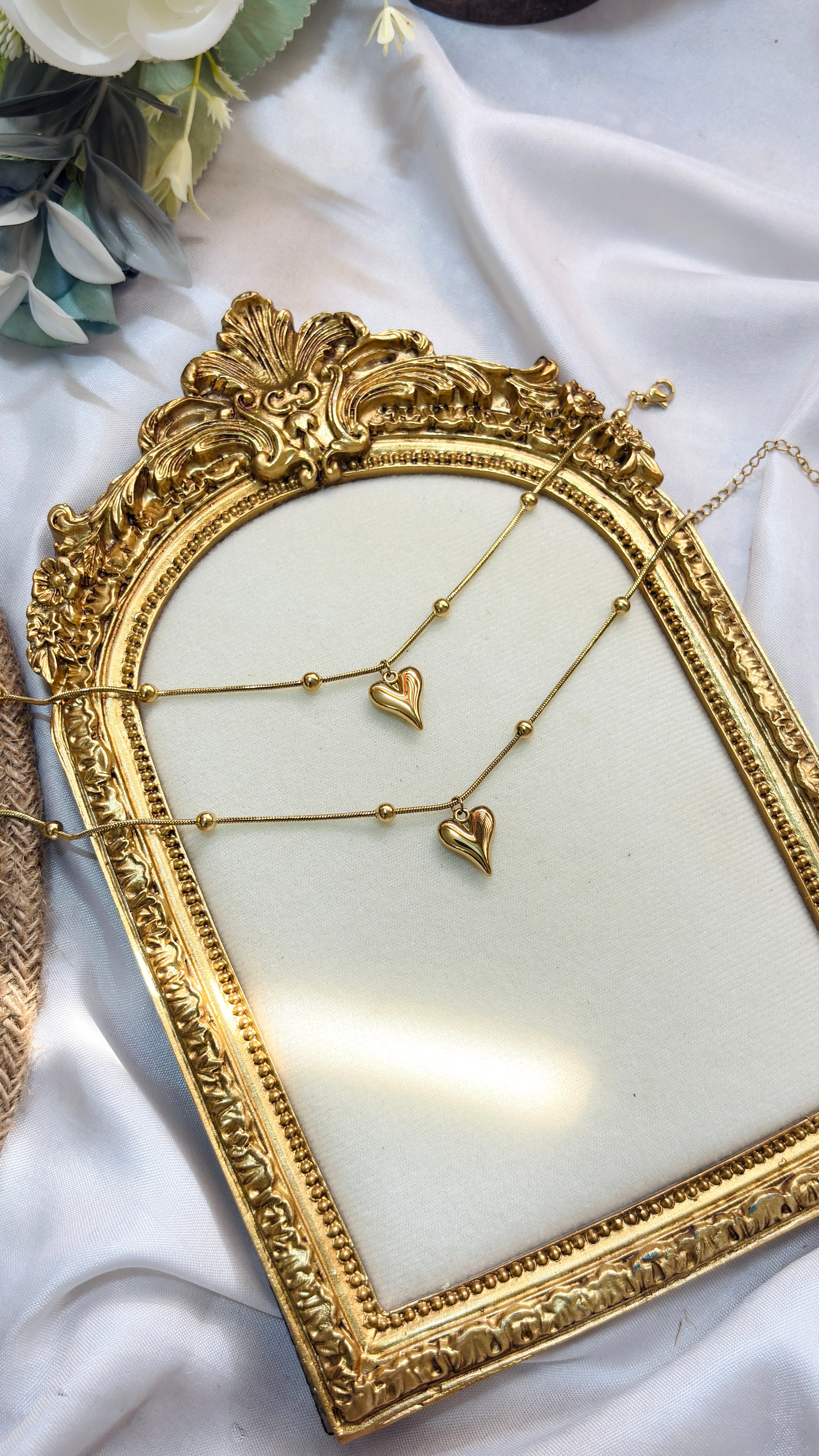 Anti-Tarnish Sculpted Heart Gold Anklet