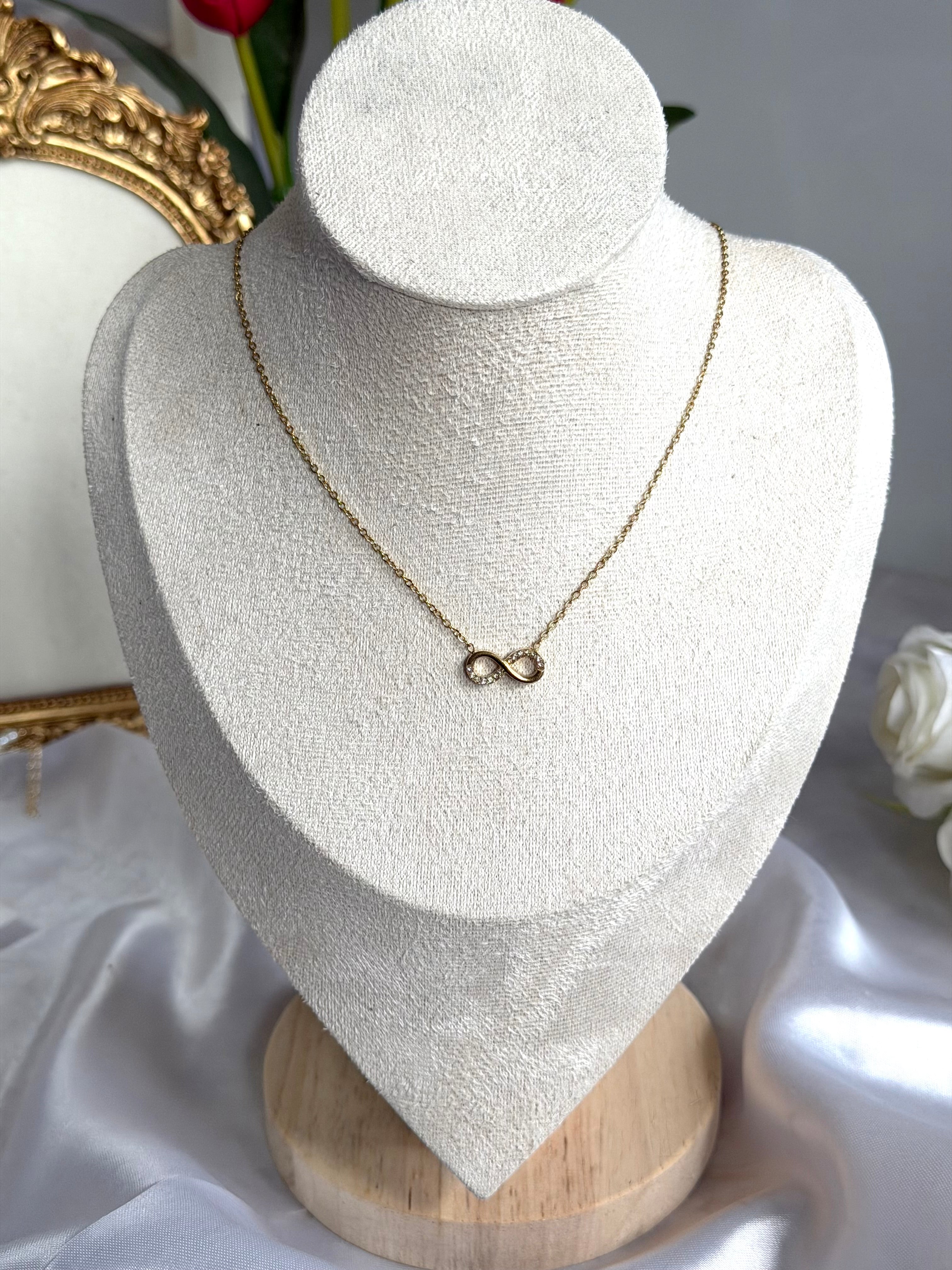 Necklace N8